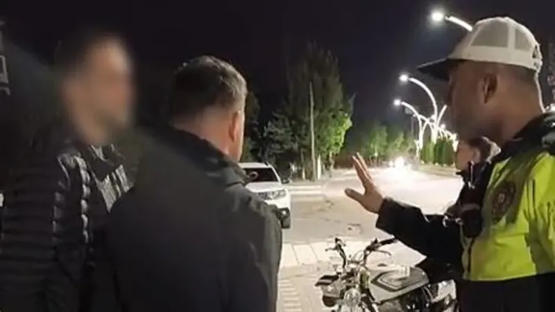 Alkollü elektrikli bisiklet kullanmaktan ceza yedi: “Alkollü şekilde eşek bile kullanamazsın”