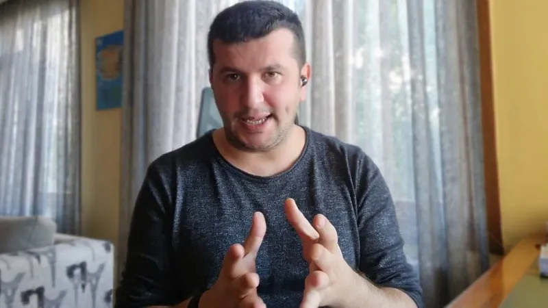 "Ay-şiron birlikteliği var gökyüzünde" diyen Dinçer Güner: Terapiye başlamak için uygun zaman