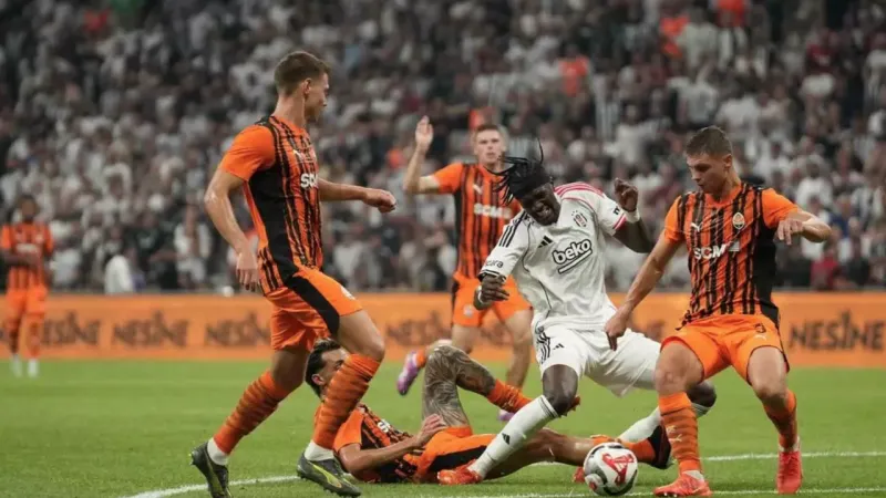 Beşiktaş, Shakhtar Donetsk Karşısında Turu Zora Soktu