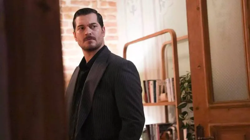 Çağatay Ulusoy ve Elçin Sangu başrolde: Uykucu filminin vizyon tarihi belli oldu