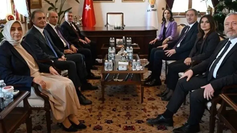 DEM Parti heyeti ile AK Parti grubu görüşmesi sona erdi