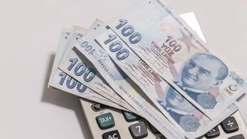 Emekli Promosyonu 2025: Hangi Banka Rekor Ödeme Yapıyor?