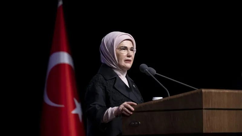 Emine Erdoğan'dan Babalar Günü mesajı: Bu özel günde kalbimizin en hassas yanı Gazze'de