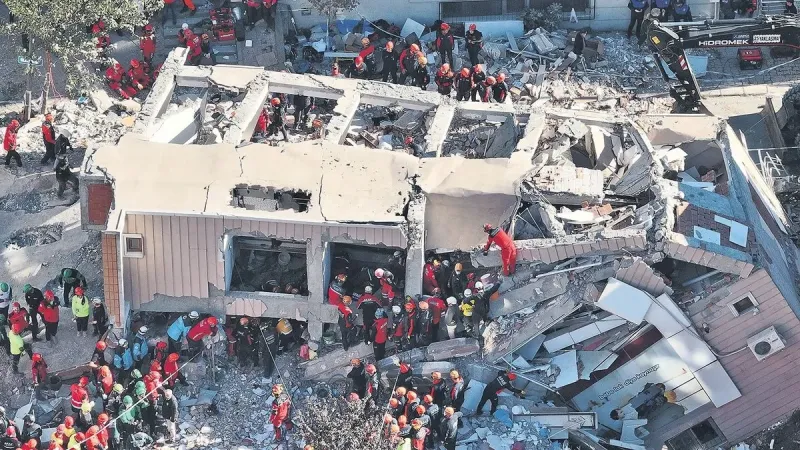 Gebze'de Bina Çöktü! Facia Geliyorum Dedi!