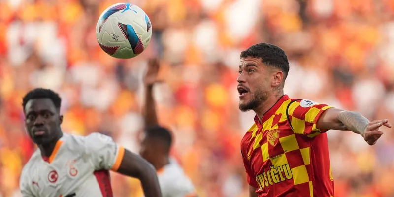 Göztepe'de Şok! Romulo Gidiyor Mu? İşte O Açıklama!