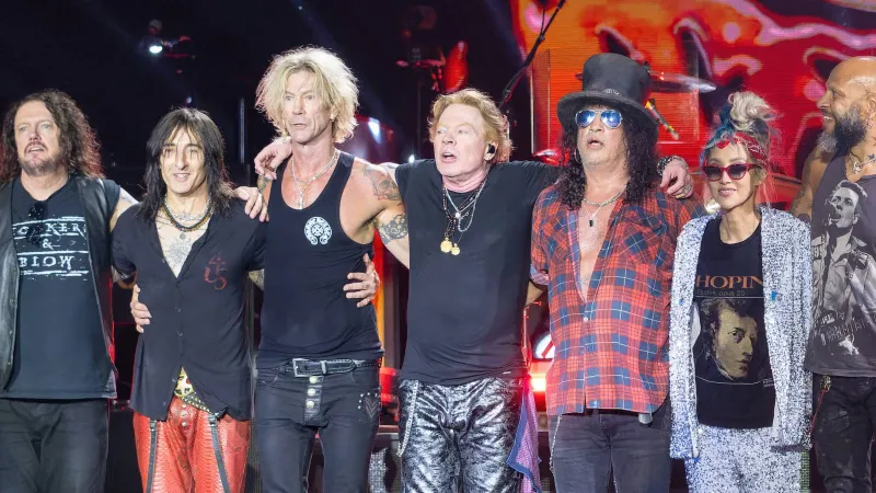 Guns N' Roses'tan Şoke Eden İstekler! Kulis Menüsü Pes Dedirtti