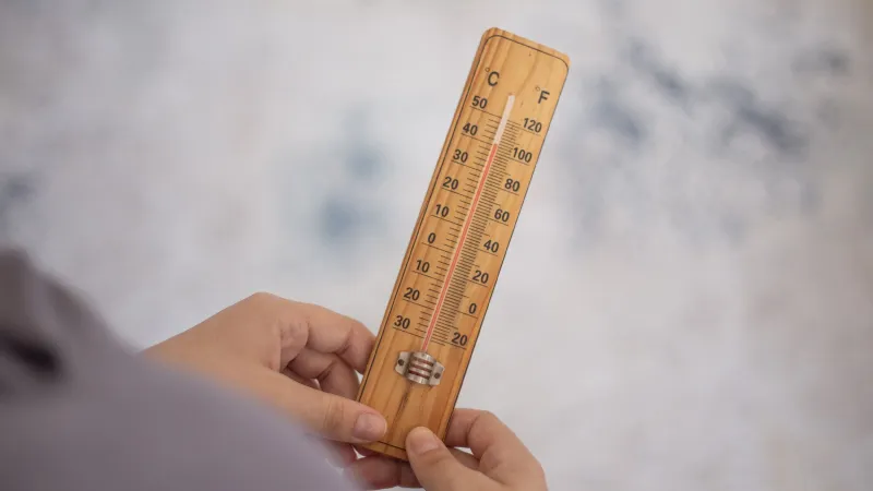 İzmir'de Hava Alarmı! Bugün Sıcaklık Rekor Kıracak Mı?