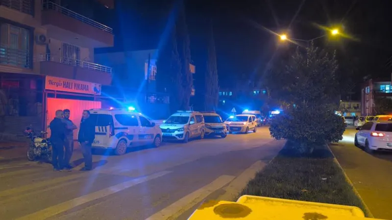 İki grup arasında silahlı kavga: 1’i polis, 4 yaralı
