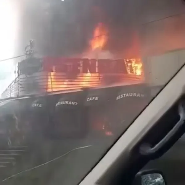 İstanbul'da restoran yangını!