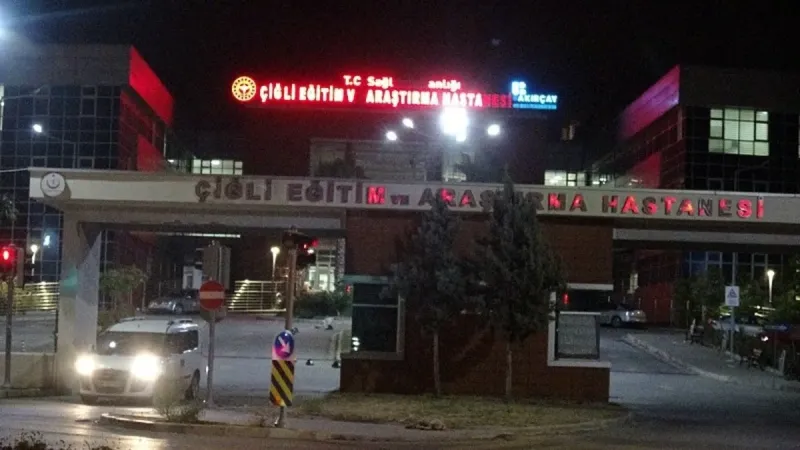 İzmir'de Silahlar Konuştu! Kavgada Kan Aktı: 4 Yaralı!