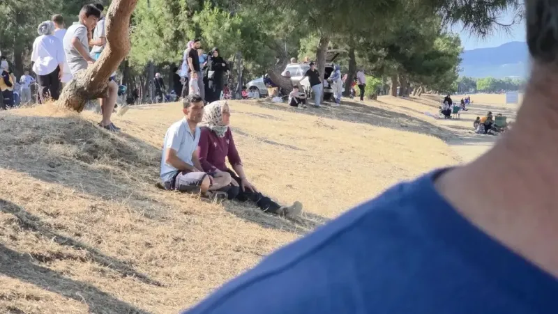 İznik Gölü'nde Korkunç Olay! 2 Kuzen Kayıp, Arama Çalışmaları Başladı