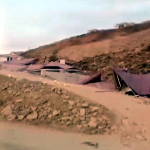 Kahramanmaraş'ta heyelan! 10 ev toprak altında