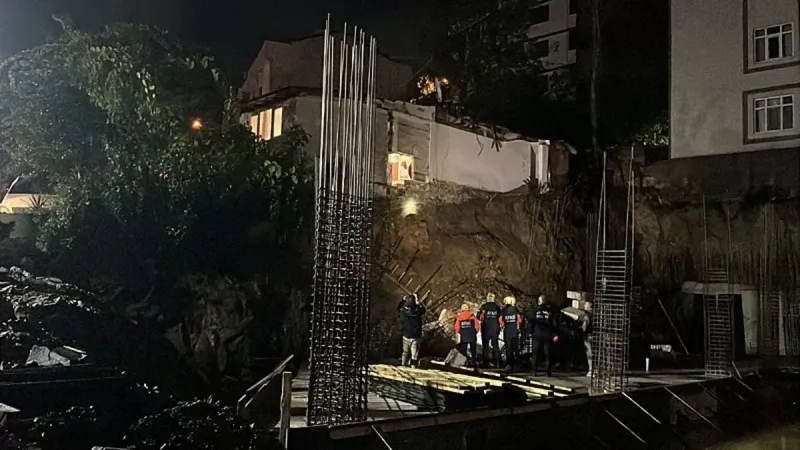 Kocaeli'de Facia! Duvar Çöktü, Ev Boşaltıldı! İşte Detaylar