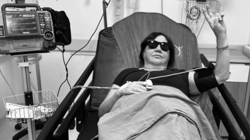 Nazan Öncel'in kalbine iki stent takıldı