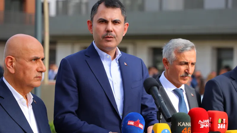 Bakan Kurum'dan Depremzedelere Müjde! Evler Ne Zaman Teslim?
