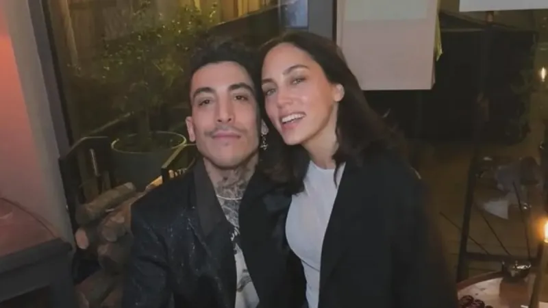 Can Bonomo ve Oğlu Roman'dan D&R Çıkışı! O Detay Dikkat Çekti