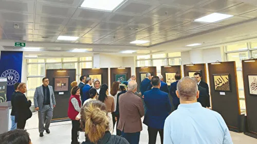 Hat Sanatı Yurtlara Taşındı! Öğrenciler Bu Sergiyi Kaçırmayın!