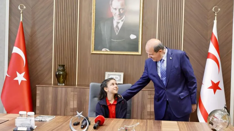 Tatar'dan 23 Nisan Sürprizi! Makamı Minik Melin'e Devretti!