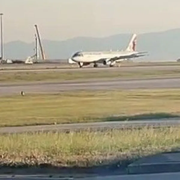 Katar Uçağı'nda Korkunç Anlar! Motor Havada Durdu, Acil İniş!