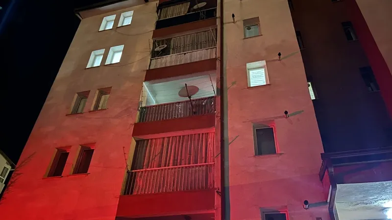 Sivas'ta Pompalı Tüfekli Saldırı! Aşk Dehşeti Mi Yaşandı?