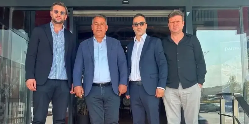 Şampiyonluk gidince ünlü iş adamı adaylığını açıkladı