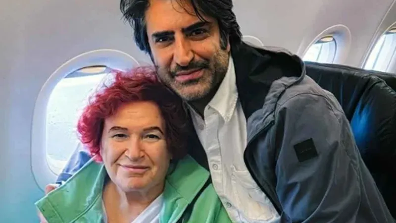 Selda Bağcan & Mahsun Kırmızıgül Uçakta! Sosyal Medya Yıkıldı