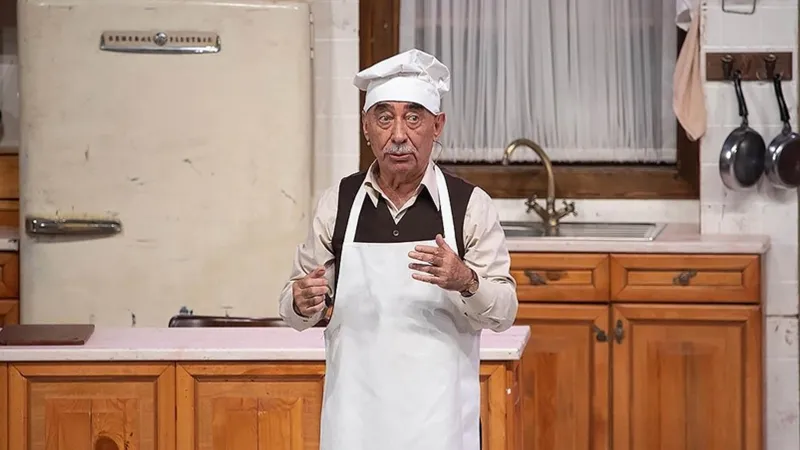 Şener Şen "Zengin Mutfağı" oyunuyla son kez seyircilerle buluştu