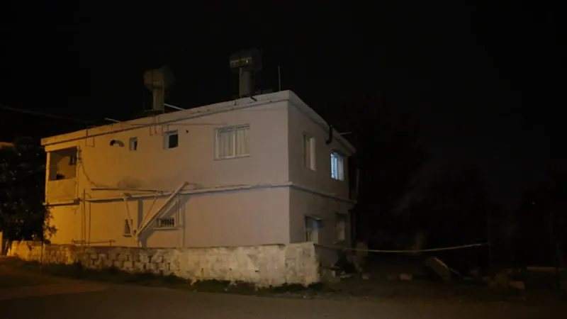 Hatay'da Kan Donduran Cinayet! Eşini Baltayla Öldürüp Banyoya Gömdü!