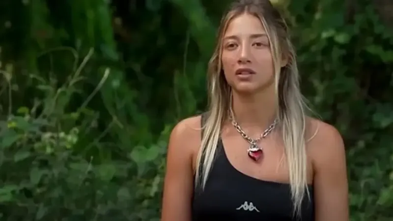 Survivor yarışmacısı sevenlerini korkuttu! Aleyna Kalaycıoğlu hastanelik oldu