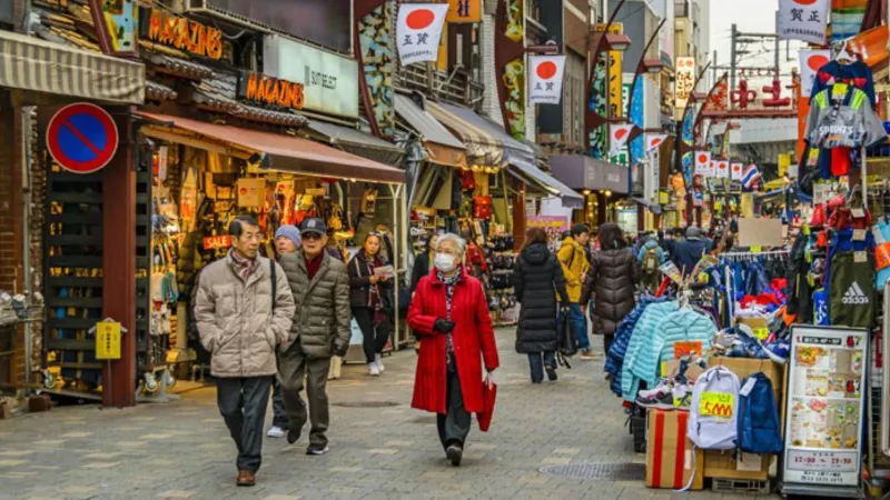 Tokyo'da yaz sıcaklarına karşı hanelerden su faturalarında sabit ücret alınmayacak