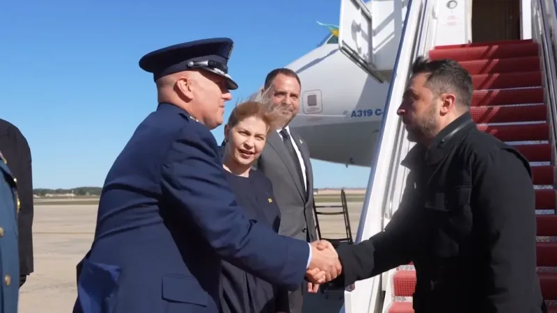 Ukrayna Devlet Başkanı Zelenskiy ek hava savunma sistemleri için Washington'da